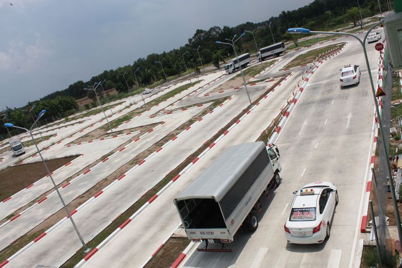 trung tâm dạy lái xe quận tân phú tốt nhất