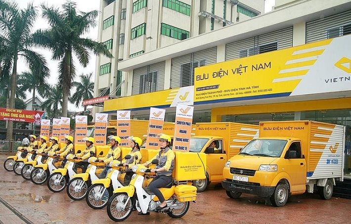 xin cấp đổi bằng lái xe qua đường bưu điện có được không
