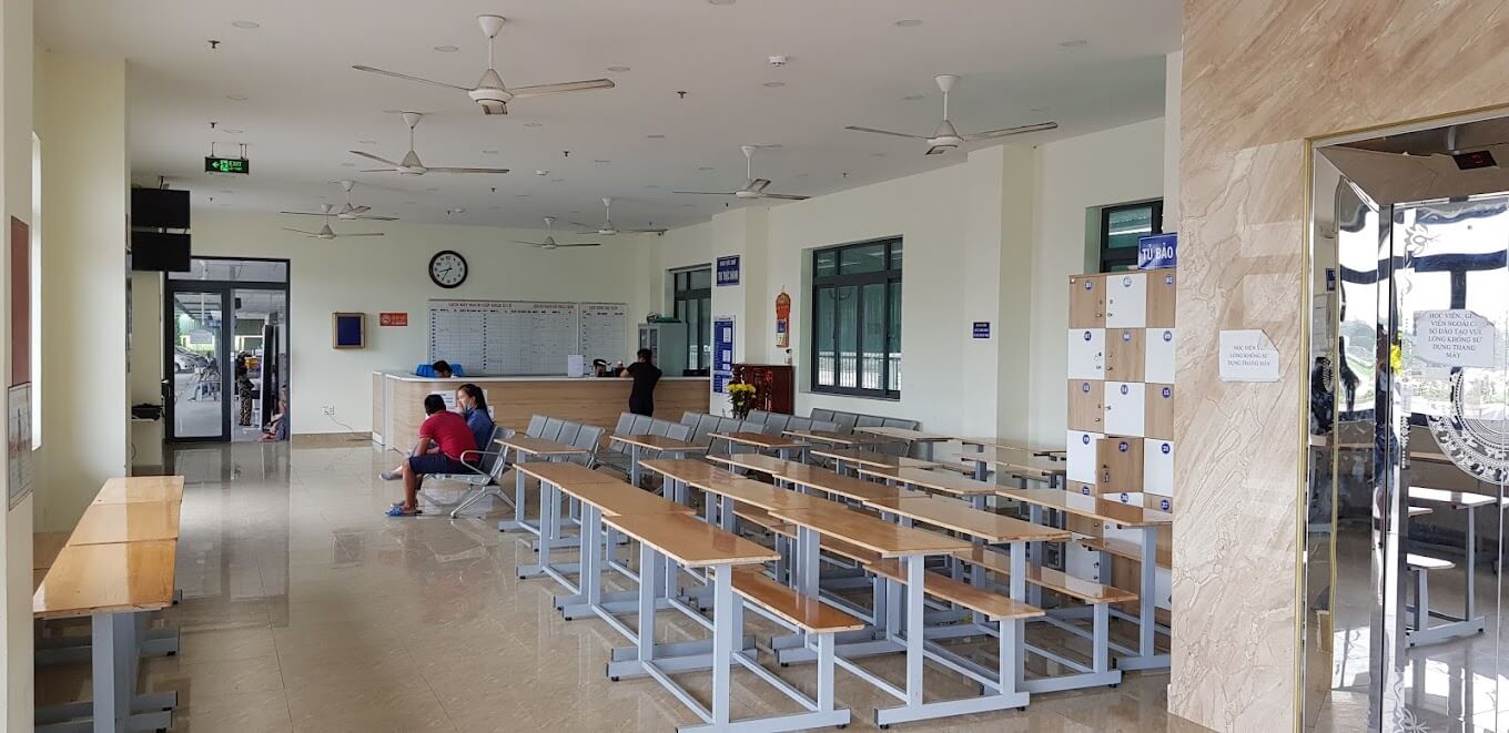 trường dạy lái xe thành đạt tân phú