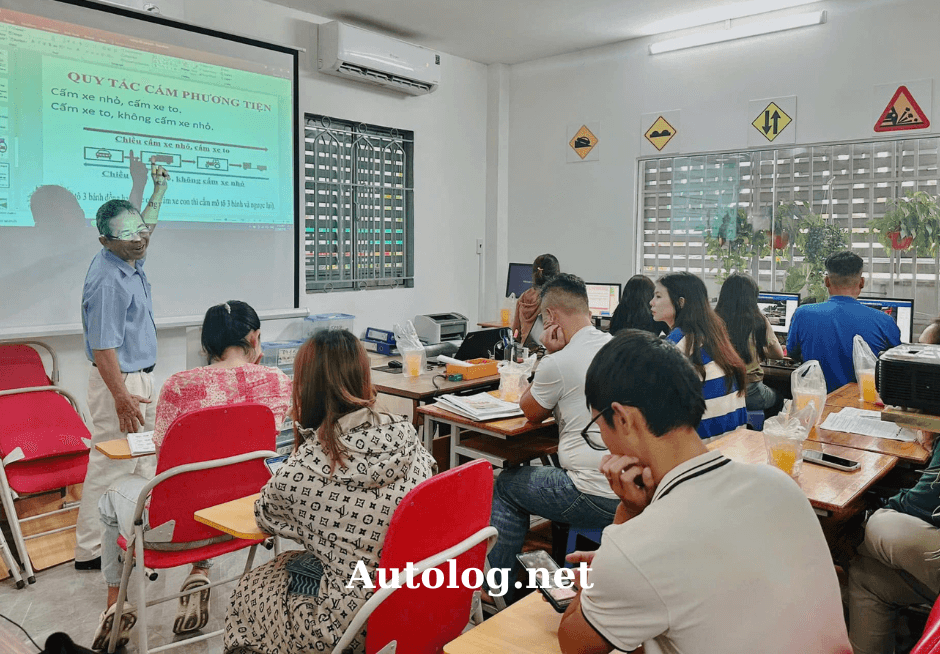 đăng ký thi bằng lái xe ô tô quận 2