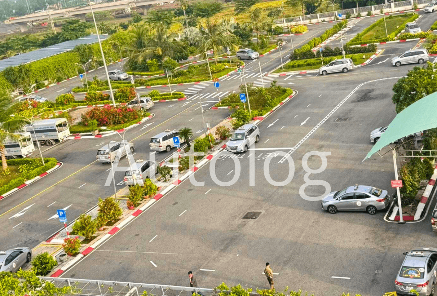 trường dạy lái xe ô tô khôi việt