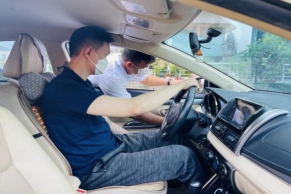tổng phí học lái xe b1 bao nhiêu tiền