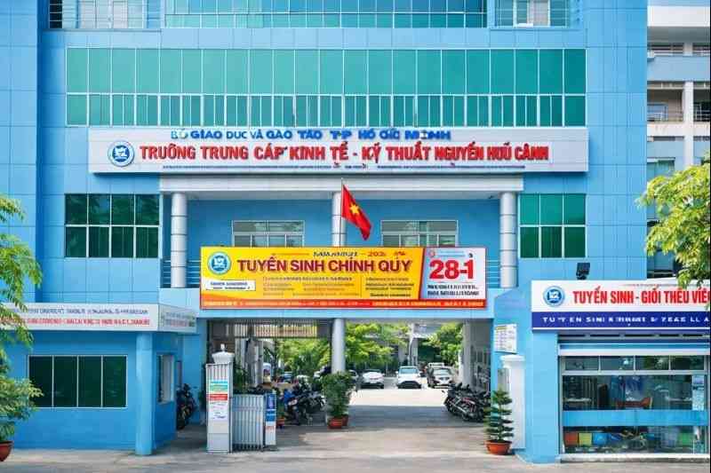 học lái xe ô tô tại quận 8 giá rẻ